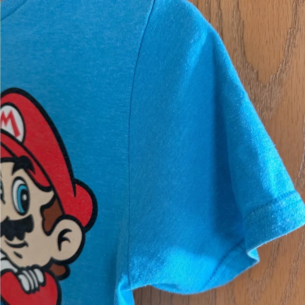 EUC Nintendo Super Mario Boys Mario Yoshi Bowser Blue Graphic Shirt Youth M